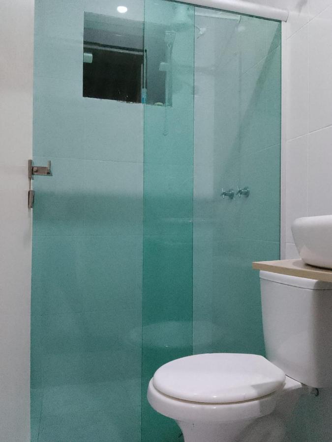 Vila Agradavel Com Piscina. Villa Peruíbe Екстериор снимка